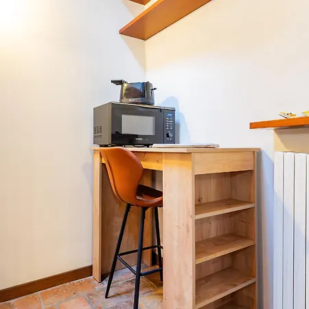 La Corte Dei Tre Nidi בית אירוח Albavilla