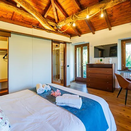 בית אירוח La Corte Dei Tre Nidi Albavilla