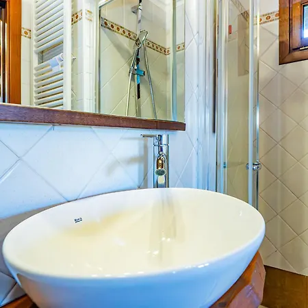 La Corte Dei Tre Nidi Albavilla